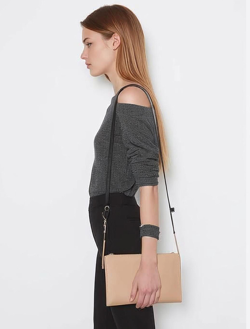 รับผลิตกระเป๋าหนัง clutch bag